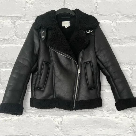 H&M Oversized Teddy-Fleece-Lined Jacket - Picture 2 of 4